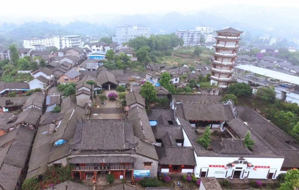 我是理科生想考北京服装学院游戏画面